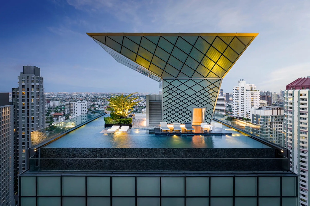 THE BANGKOK THONGLOR